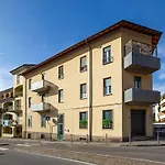 Spacious Near The Centre,sleeps 6 * Lecco