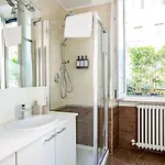 Spacious Near The Centre,sleeps 6