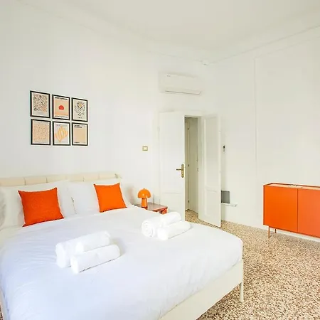 Spacious Near The Centre,sleeps 6 Appartement *