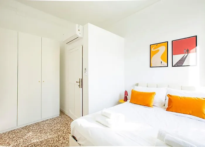 公寓 Spacious Near The Centre,sleeps 6 莱科